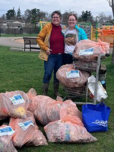 Castlebury Park Cleanup for Guelph’s Earth Day